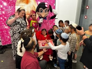 הופ לי טופ לי בחגיגה עם אפרת