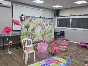 אביב מאור – הצגת תיאטרון - גלריית תמונות